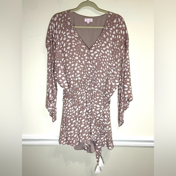 Pink Lily TRUSTING IN YOU TAUPE DOTTED DRESS ROMPER Size XL - Picture 4 of 7